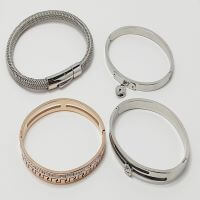 Buy Stainless Steel Stainless Steel Jewellery at wholesale prices