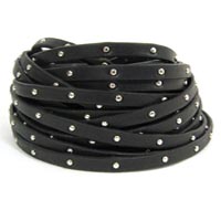 Buy Leer  Bezaaid en Gestikt Plat Leer  at wholesale prices