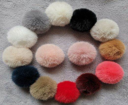 Buy Schmuckzubehör und Sonstiges  Fell, Pelz und Federn für die Schmuckherstellung Fuchs Pelz - 10cm  at wholesale prices