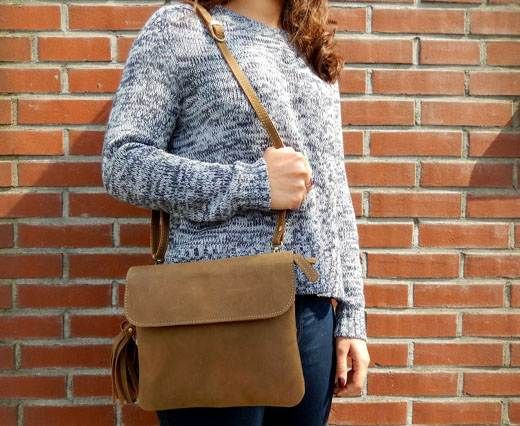 Pochette taupe deals
