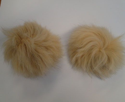 Fox Fur Pom Pom-Cream-10cms