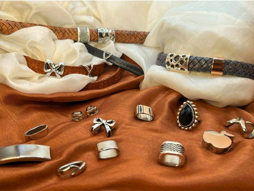 Sliders And Beads For Flat Leather