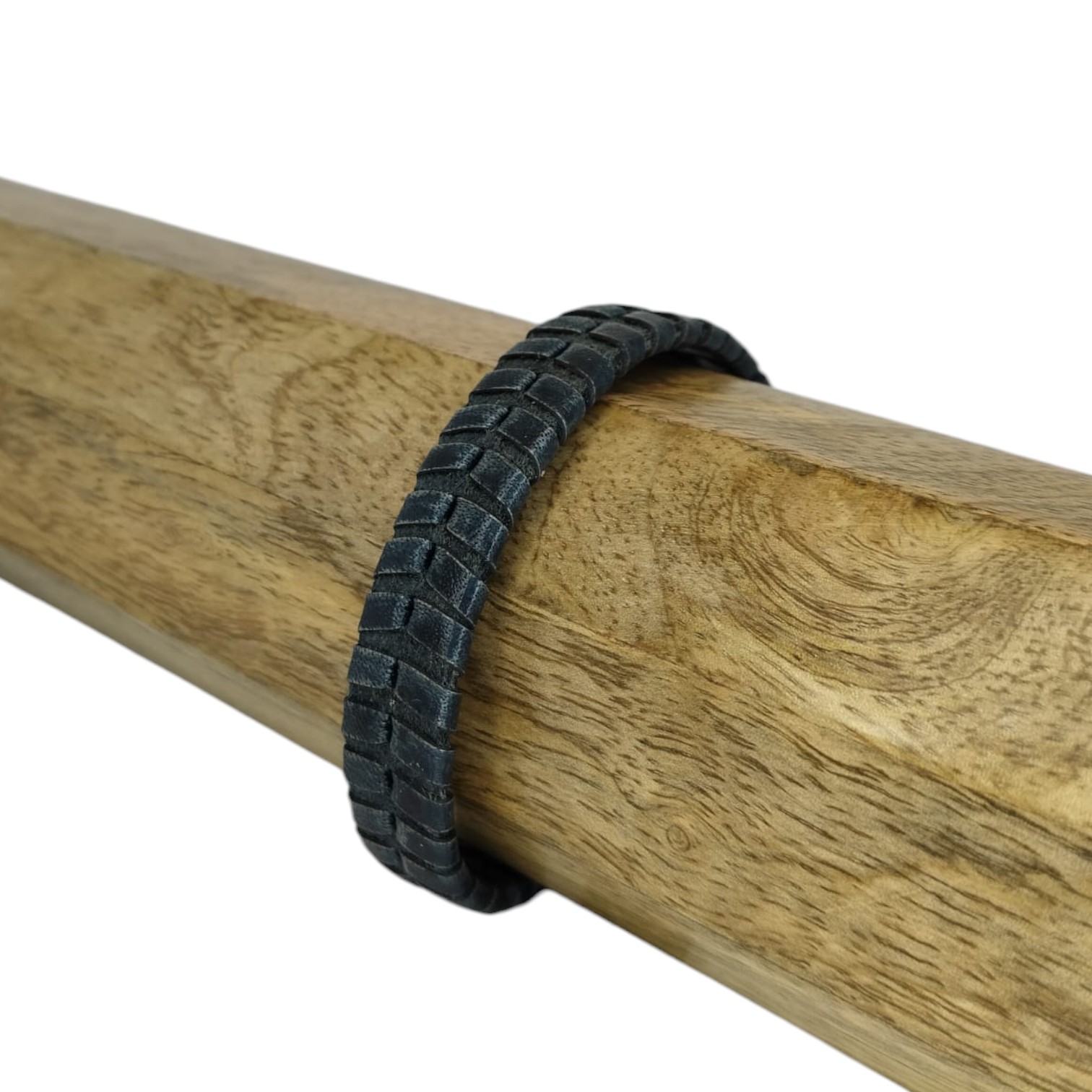 Texas Braided Leather Cords - 14x4mm - Vintage Blue