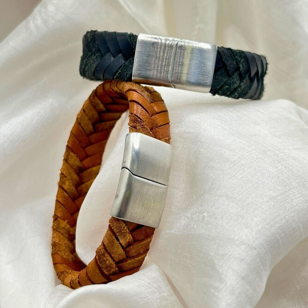 V-Cross Braided Leather Bracelet