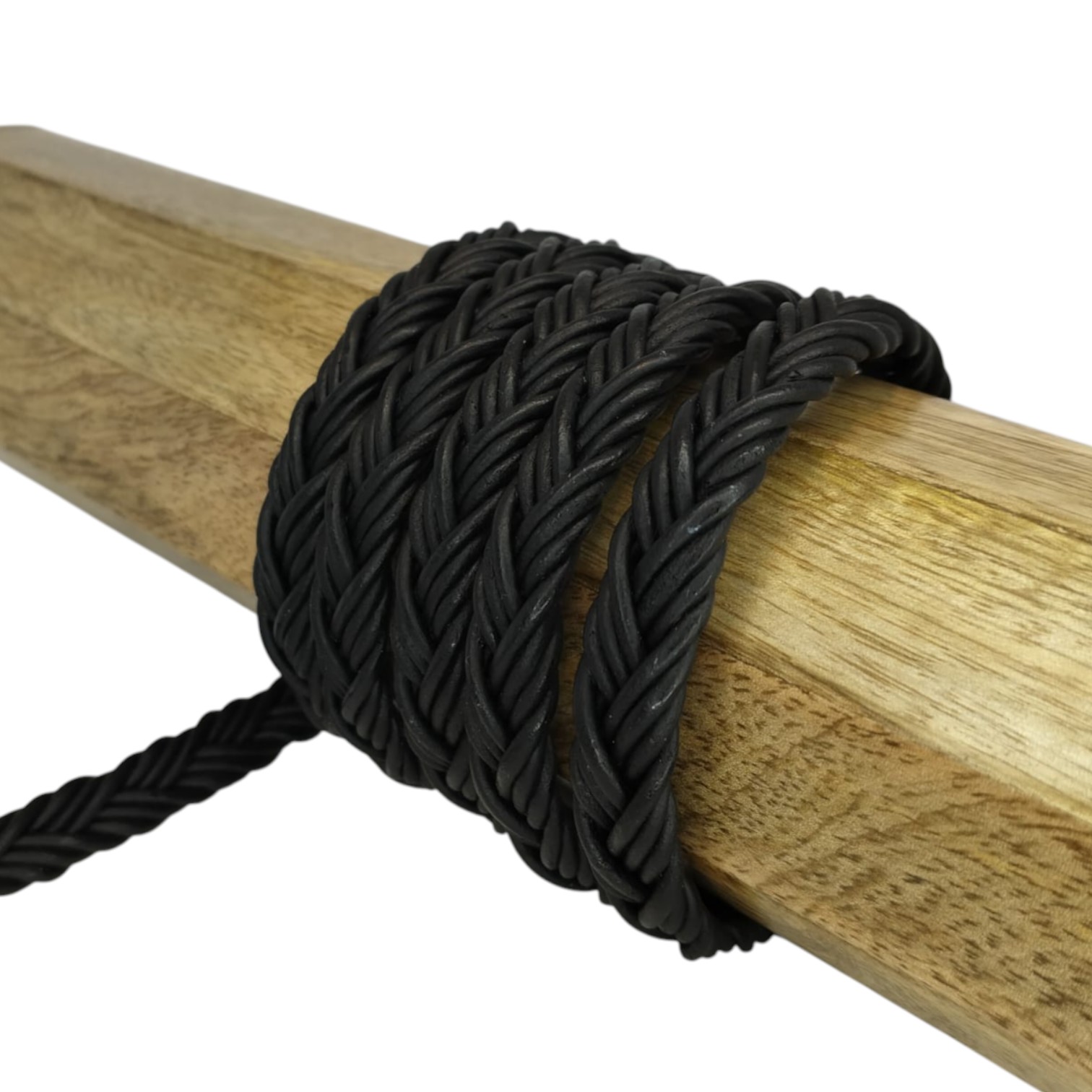 Ibiza braided leather cords - 11*6mm- matt black