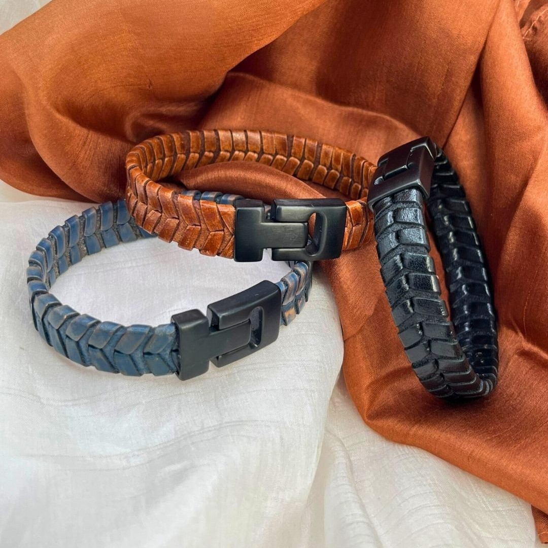 Texas Braided Leather Bracelet