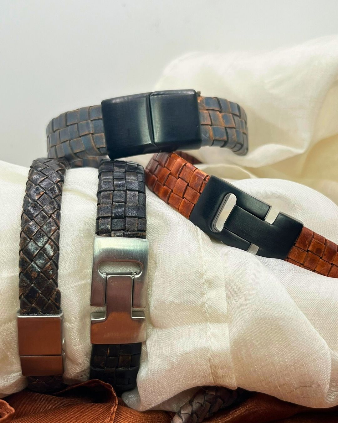 Carpet Braided Leather Bracelet