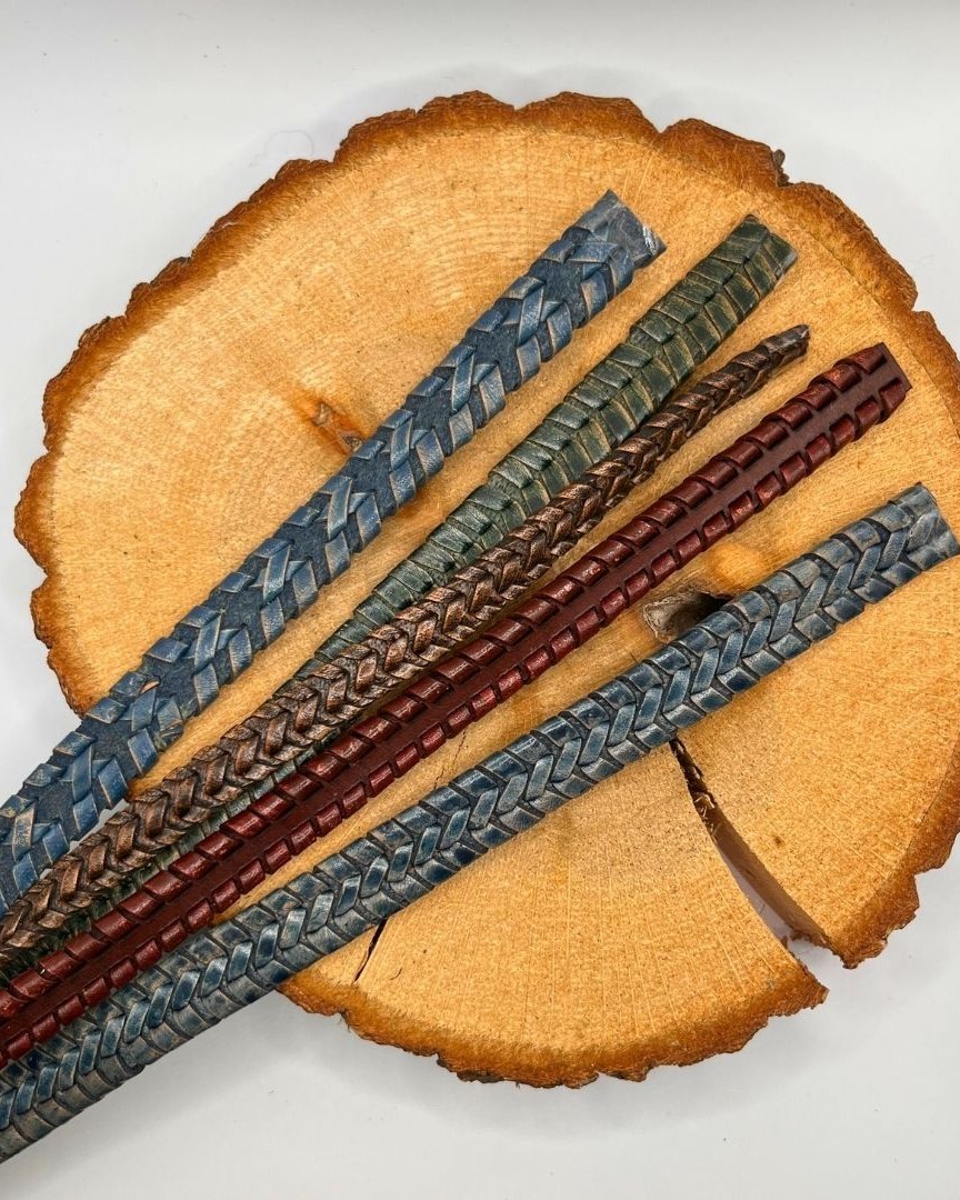 Precut (Round) Leather Cords
