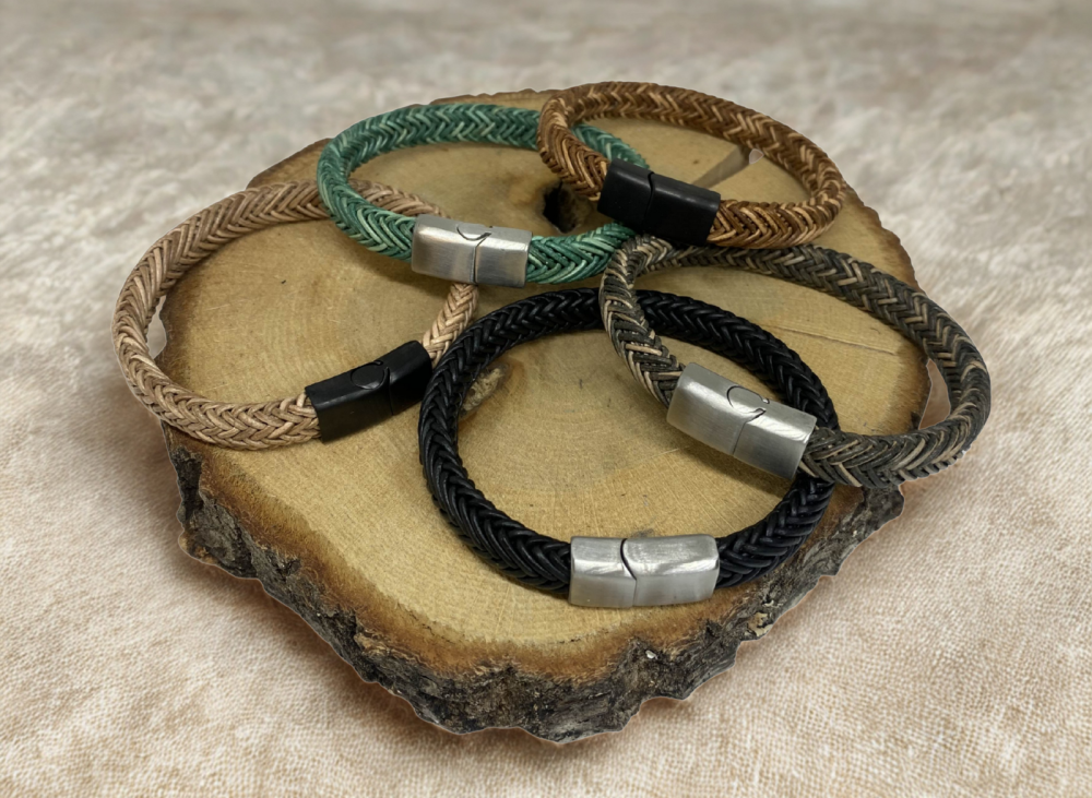 Spiral braided leather cords - 11x6mm - vintage dark blue