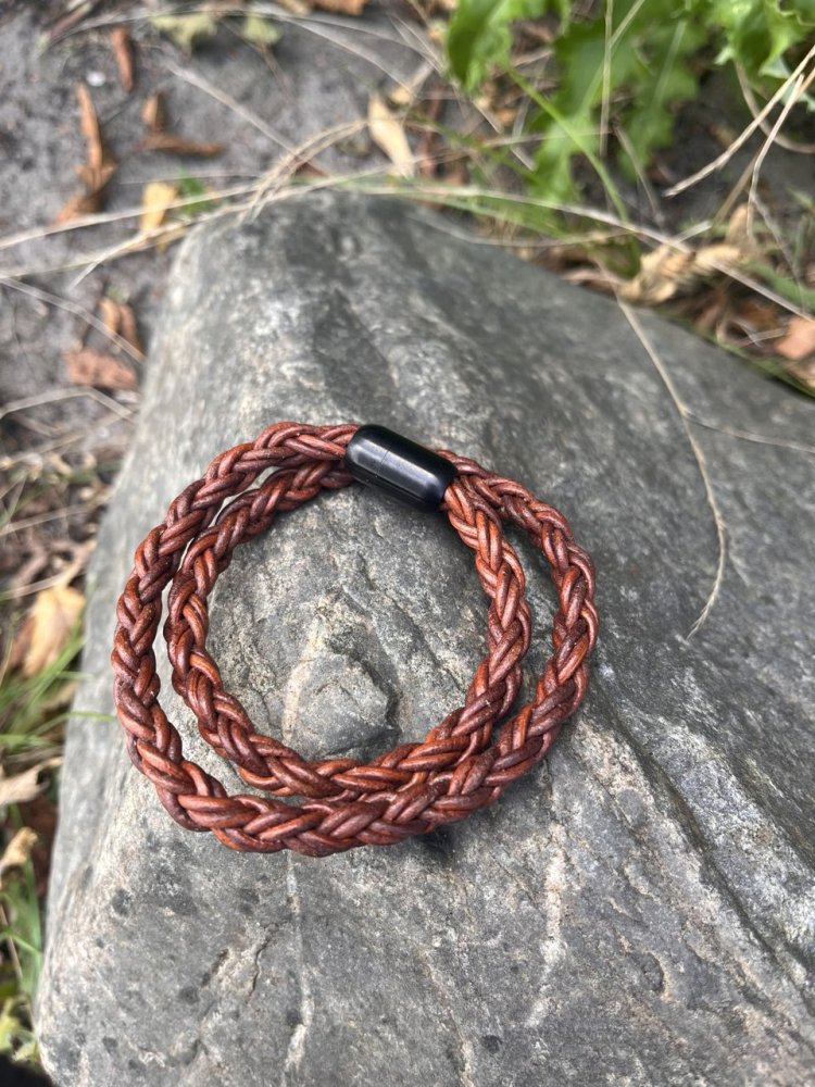 Hawaii Bolo Braided Leather Bracelet - Style 104