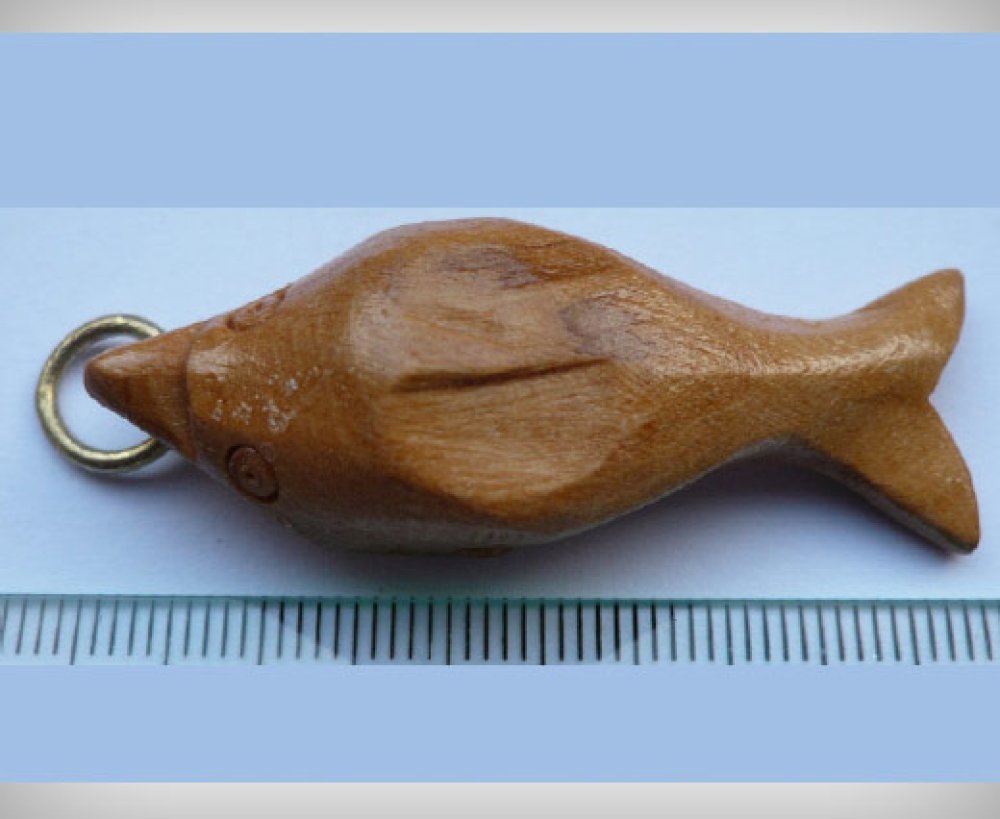 Wooden Pendant: WB-04 Fish