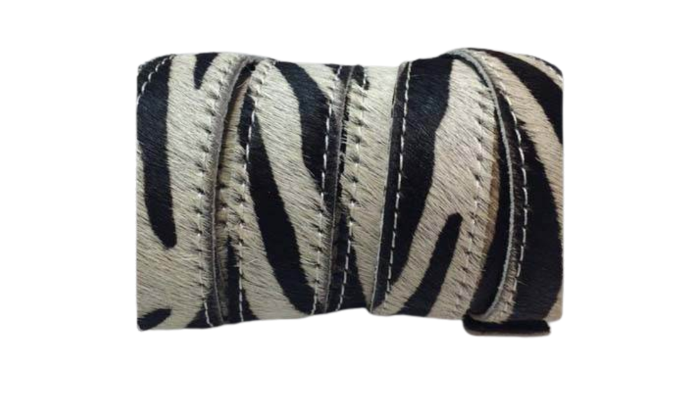 Hair-on leather cords with stitches - 20mm - zebra