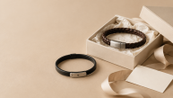 Why Are Personalised Leather Bracelets Becoming Popular Gifts?