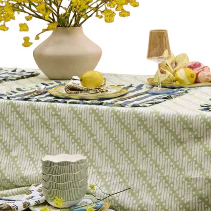 White and Green Printed Waxed Tablecloth