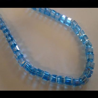 Faceted Cubes - 4mm (Turquoise AB)