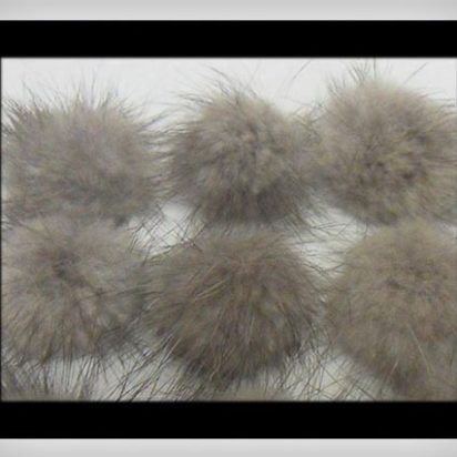 Mink Pom Pom Grey