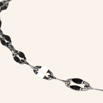 Puka Shell Bracelet - Silver - 1mm - Item 994