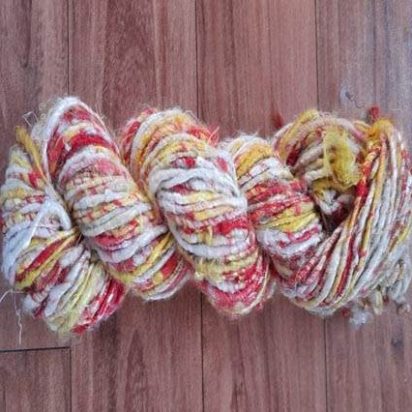 Rough-Silk-White Red Yellow Banana Yarns