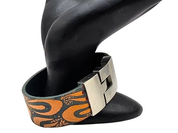 Plain Flat Leather Bracelet - Style 301